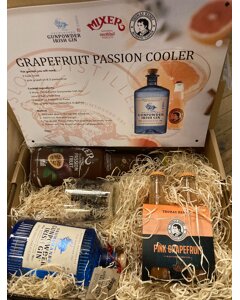 Gunpowder Gin Grapefruit Passion Cocktail Kit product photo