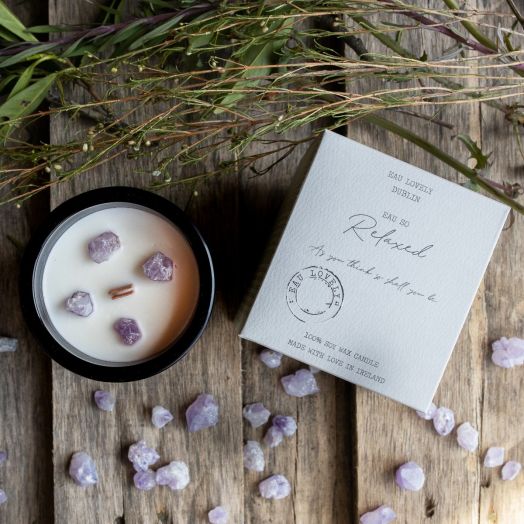 Eau Lovely | Eau So Relaxed Candle with Amethyst Stone